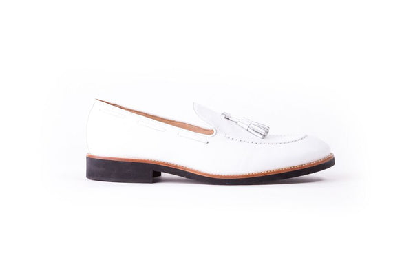 Men's White & Tan Accented Tassel loafer with Black Sole (EX-157