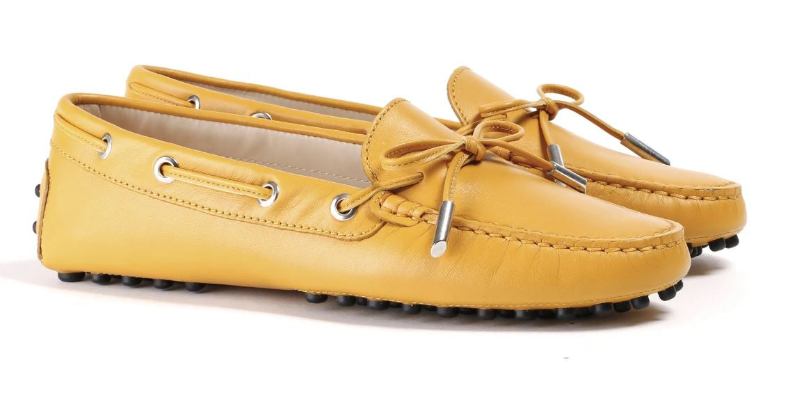 Woman's Mustard Driver Mocassin. Made in Italy