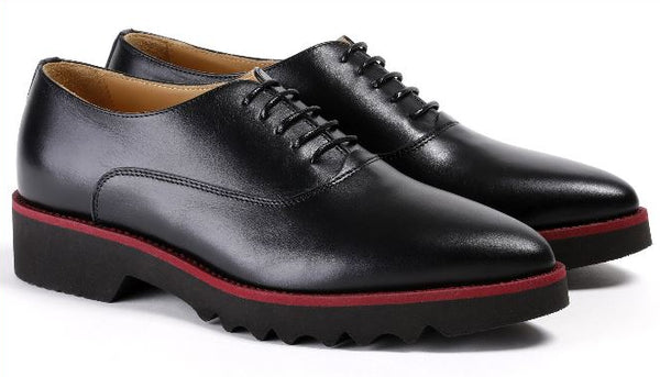 Women's Black, 3 Piece Oxford Laceup. Made in Italy