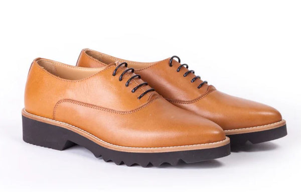 Women's Tan, 3 Piece Oxford Laceup. Made in Italy