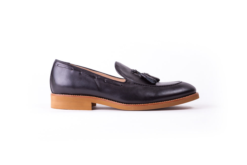 Men's Black & Tan Accented Tassel Loafer with Brown Sole (EX-145) Kabaccha Men's Black & Tan Accented Tassel Loafer with Brown Sole (EX-145) Kabaccha